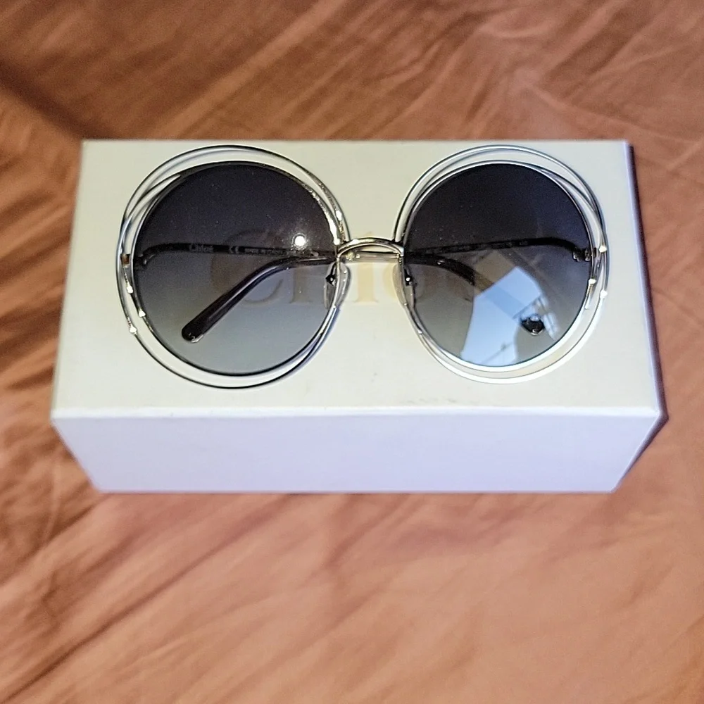 Chloe Carlina Round Frame Sunglasses - Picture 2 of 11